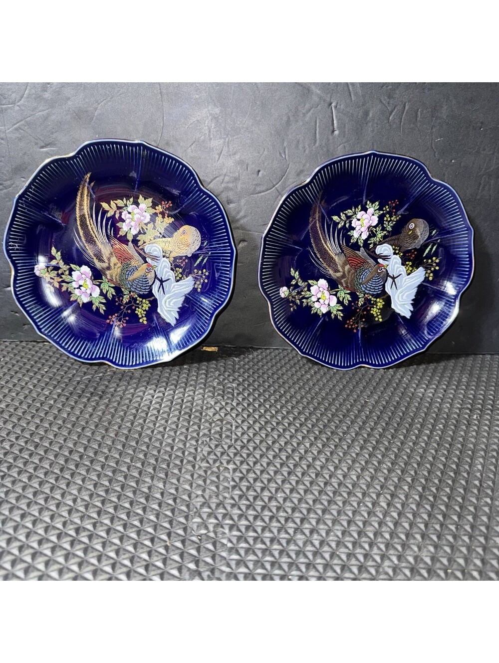 2 Vtg Cobalt Blue Hand-painted Scalloped Plates Heritage Mint Ltd. Japan 8in